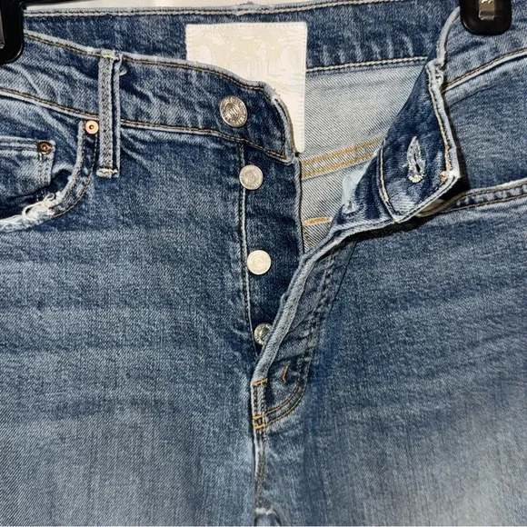 👖 Mother Jeans The Tomcat Straight Leg Size 26 – We All Scream Wash Distressed - Picture 2 of 8